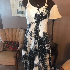 Sakkas tie dye blue and white handkerchief dress